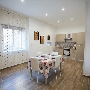  Appartamento Marta House Italia